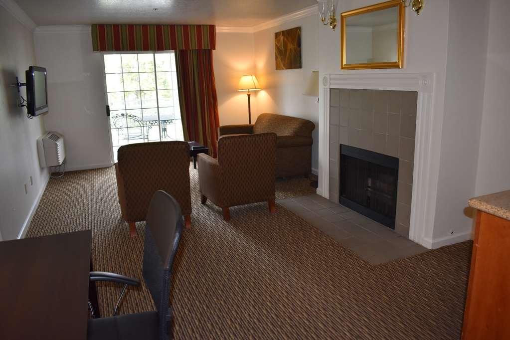 Best Western Colonial Inn Selma Экстерьер фото