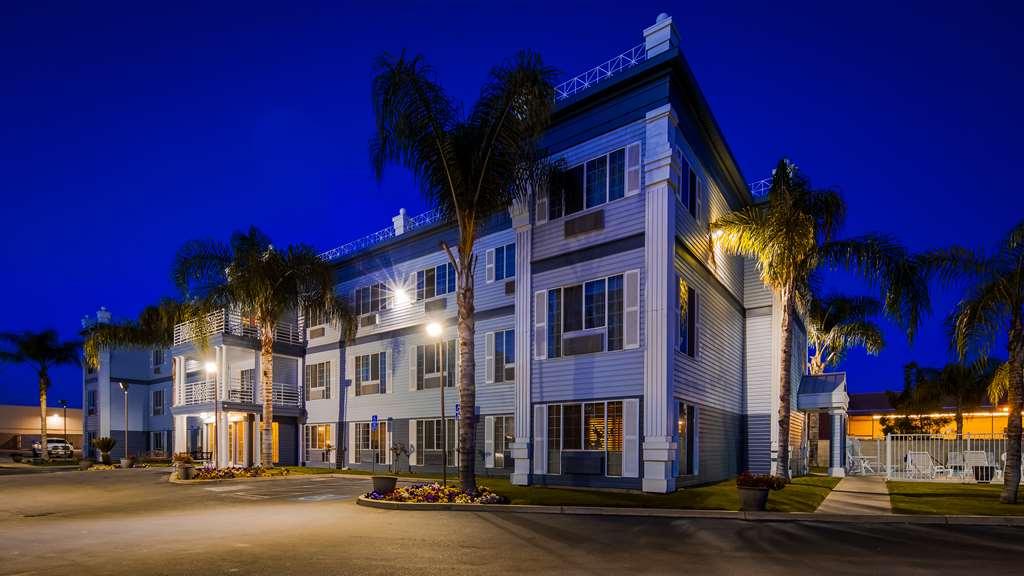 Best Western Colonial Inn Selma Экстерьер фото