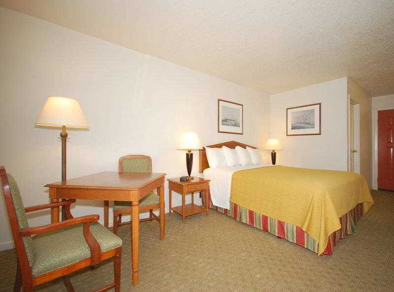 Best Western Colonial Inn Selma Номер фото