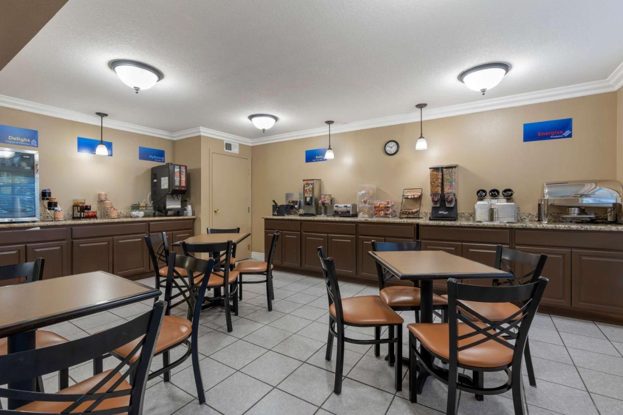 Best Western Colonial Inn Selma Экстерьер фото