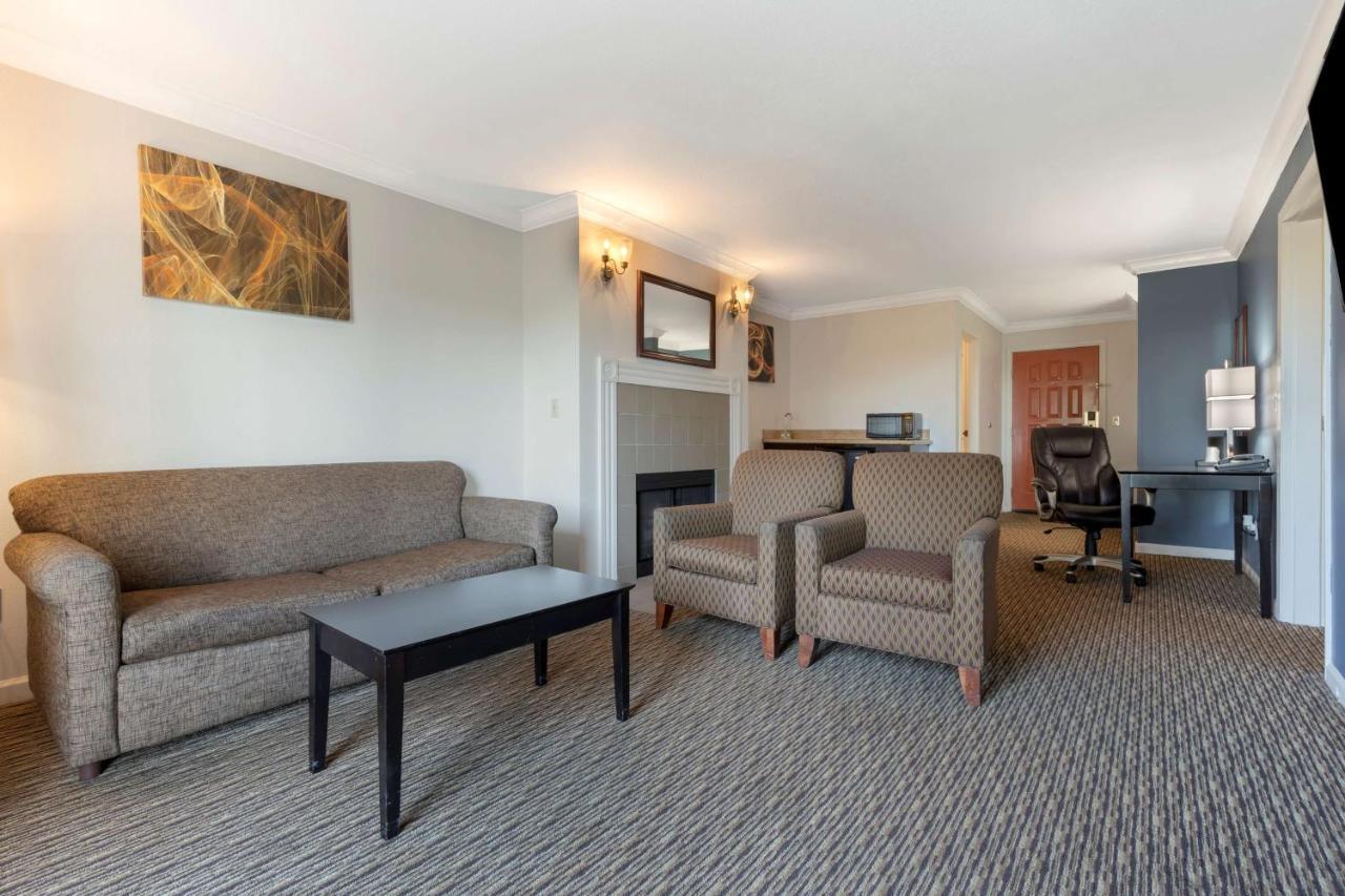 Best Western Colonial Inn Selma Экстерьер фото