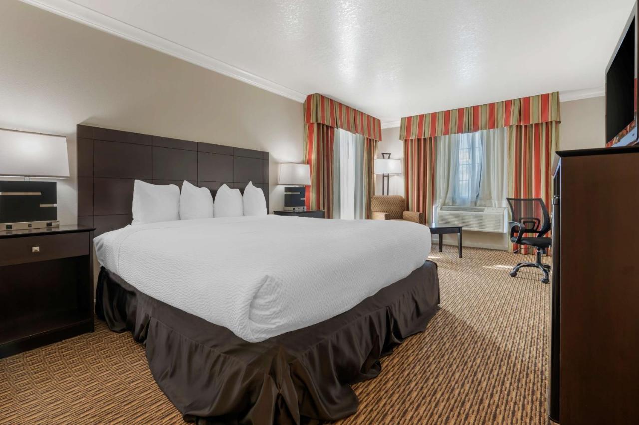 Best Western Colonial Inn Selma Экстерьер фото