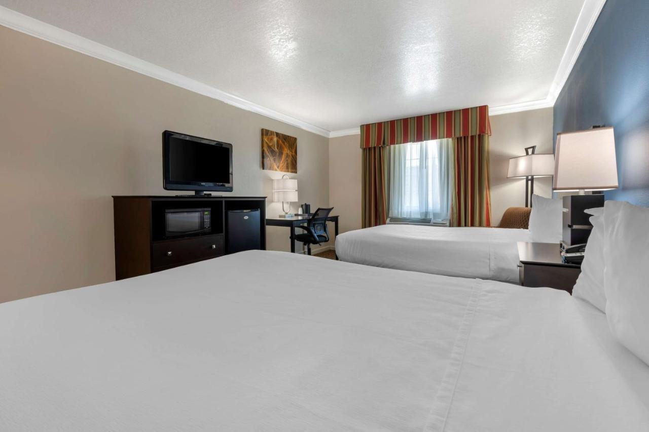Best Western Colonial Inn Selma Экстерьер фото