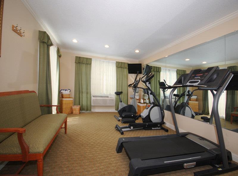 Best Western Colonial Inn Selma Удобства фото
